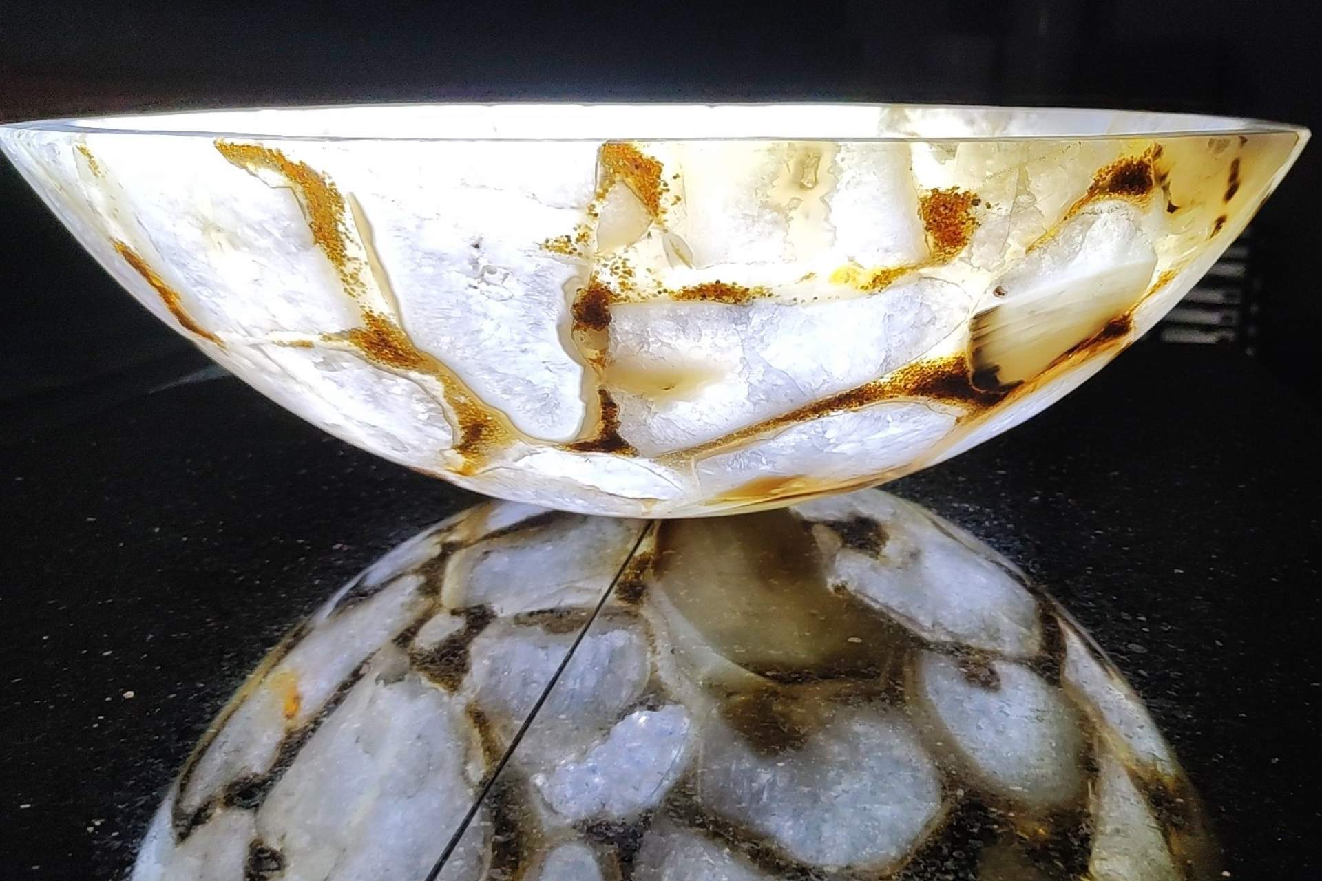 Ekskluzywna umywalka dekoracyjna Agat Crystal Gold